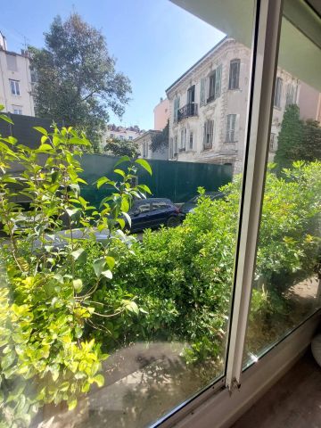 NICE - MUSICIENS - STUDIO AVEC COIN NUIT- MEUBLE - Photo 2