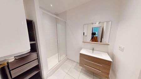 Location Appartement 2 pièces 42m² - Photo 4