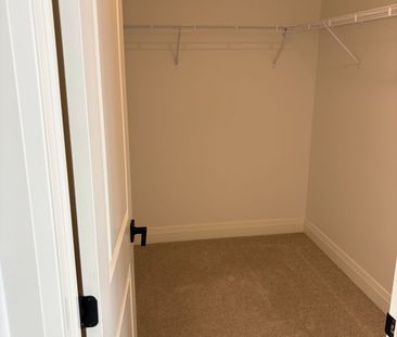 For Lease - 235 Kennington Way Unit# 37, London South, Ontario - Photo 4