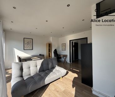 Location Appartement 3 pièces 65m² THONON LES BAINS 74200 - Photo 4