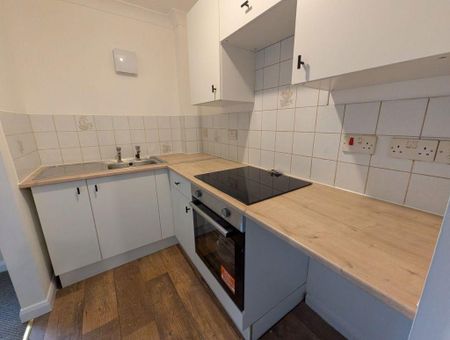 1 bedroom apartment to rent - Photo 4