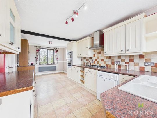 3 bedroom detached house to rent - Photo 1