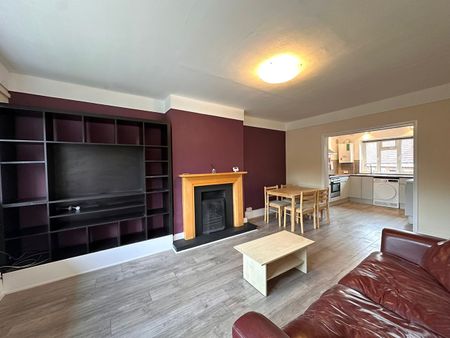 3 Bed Flat, Off East End Road, N2 - Photo 2