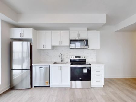 For Lease - 705 Davis Drive Unit# 404, Newmarket, Ontario - Photo 4