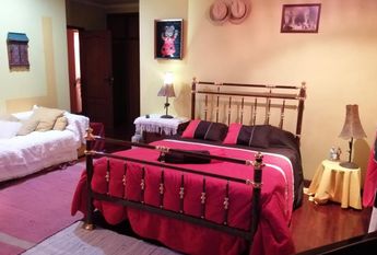 Arrendo quarto no Porto Trindade