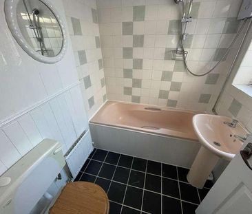 Buckingham Street, Hull, HU8 - Photo 5