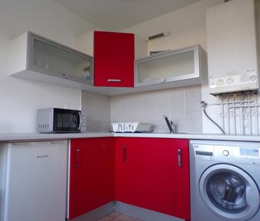 Location Appartement 1 pièce 23m² - Photo 2