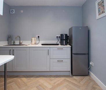 1 bedroom detached house to rent - Photo 2