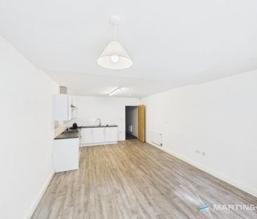 4 bedroom terraced house to rent - Photo 1