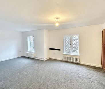 3 bedroom detached house to rent - Photo 3