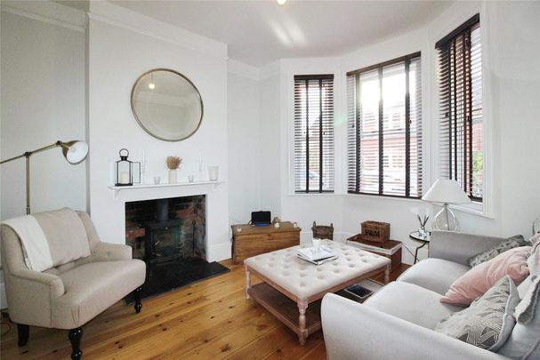 2 bedroom terraced house to rent - Photo 1