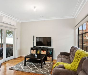 Great home in a great location - Photo 3