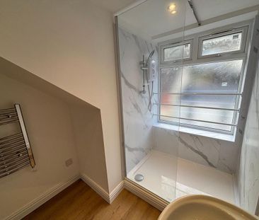 Property to rent - Photo 4