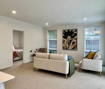 Brick-and-tile corner unit in Orewa - Photo 3