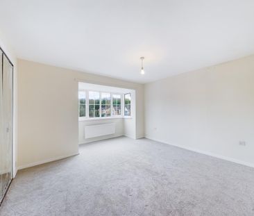 4 bedroom detached house to rent - Photo 5