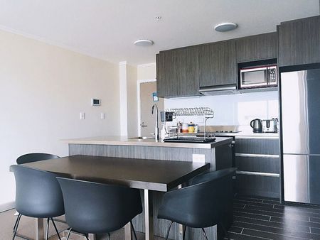 Fully furnished, Sunny, Top location, Amazing view - Photo 4