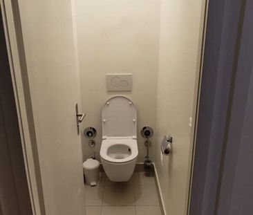 Spacious 4-room apartment – 80 m² – Les Acacias - Foto 2