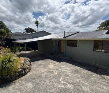 Modern 3-bedroom - Photo 5