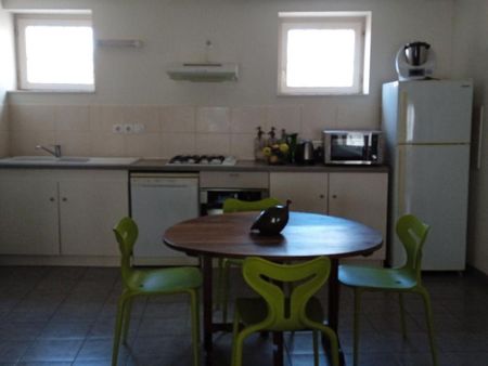 Location Appartement 4 pièces 108m² VALENCE 26000 - Photo 3