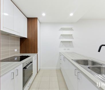 331/1 Mouat Street, Lyneham ACT, Belconnen - Photo 4