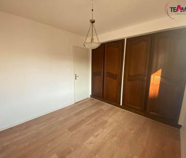 Location Appartement 3 pièces 66m² SETE 34200 - Photo 5