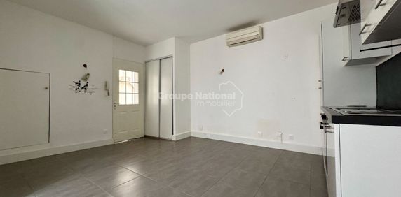 Location Appartement 1 pièce 24m² - Photo 2