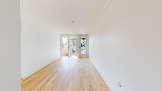 For Lease - 197 Hallam St Street Unit# 1, Toronto, Ontario - Photo 1