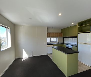 Central Living on Waller! - Photo 6