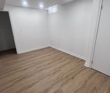 For Lease - 15 BIRCHPARK Drive Unit# Basement Apartment, Whitby, On... - Photo 1