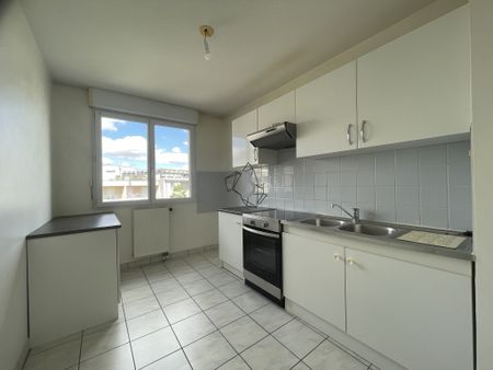 Location Appartement 2 pièces 47m² RODEZ 12000 - Photo 2
