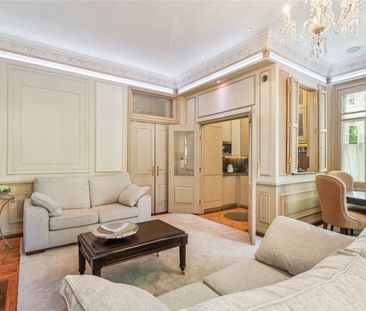 Luxury Living with Iconic Views in the Heart of Knightsbridge - Photo 3