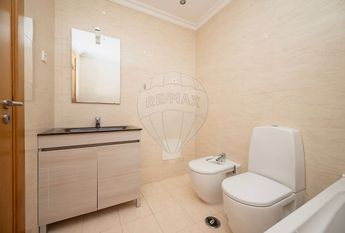 Apartamento T4 em Lisboa