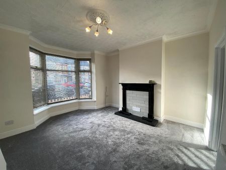 2 Bedroom End Terraced House To Rent - Photo 2