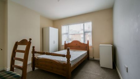 11a Exeter Road - Photo 4