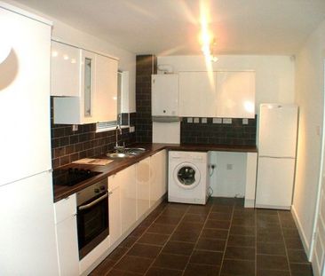 4 Bed - Algernon Road, Heaton, Ne6 - Photo 2