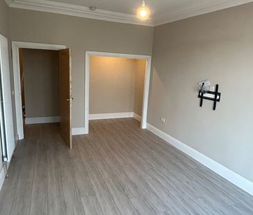 1 Bed Flat, Barlogan Avenue, G52 - Photo 2