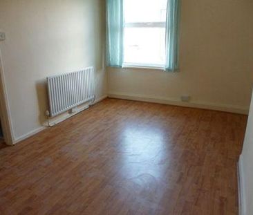 1 bedroom terraced house to rent - Photo 3