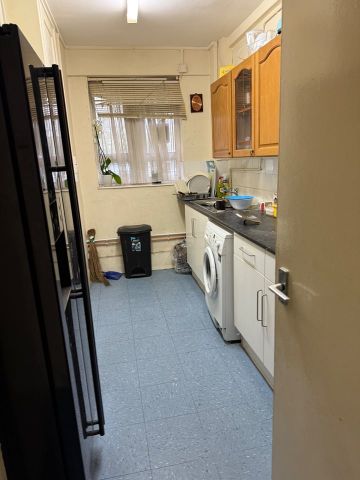 Room in a Shared Flat, Tilling House, SE15 - Photo 2