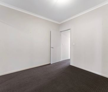 Modern Living and Strata security meets central Midland lifestyle! - Photo 4