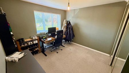 3 bedroom detached house to rent - Photo 5