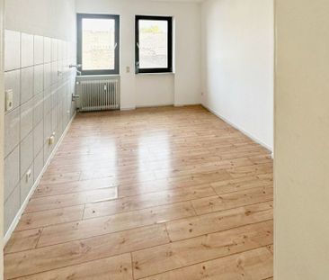 Zentral gelegene 4-ZKB Wohnung mit Balkon in Koblenz City - Photo 5