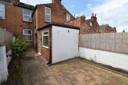 2 bedroom house to rent - Photo 5