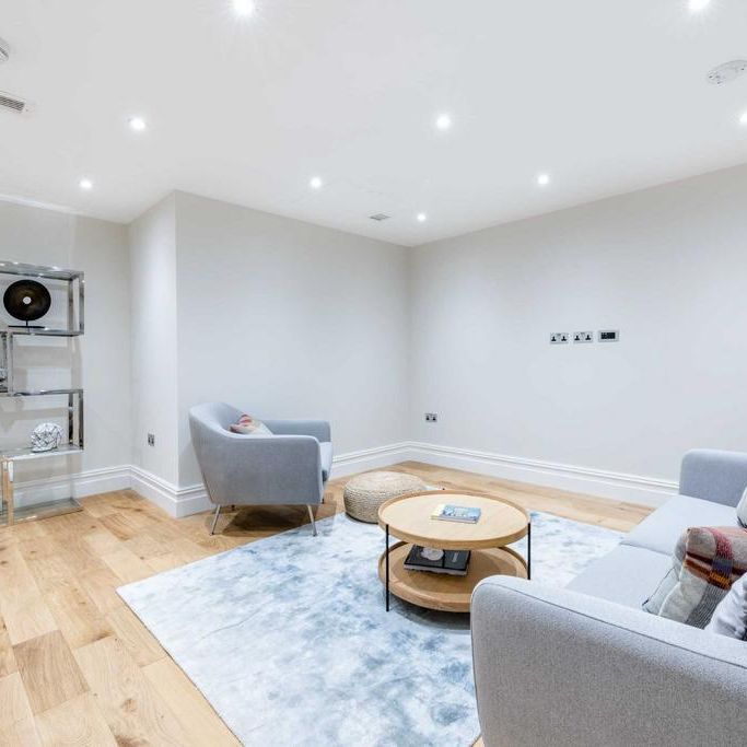 5 bedroom house to rent - Photo 1