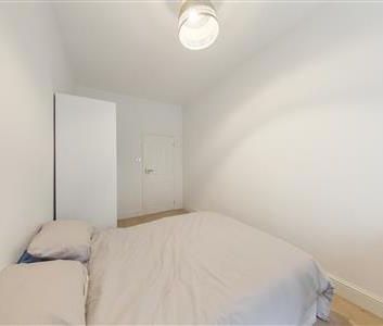Cornwall Gardens, SW7 - Photo 1