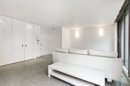 St. John Street, London, EC1M 4NQ - Photo 4