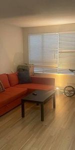 1 Bedroom close to Joyce skytrain & bus Terminal - Photo 4