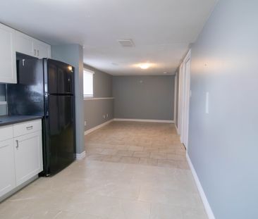 1-Bedroom Lower Unit in Welland!! - Photo 5