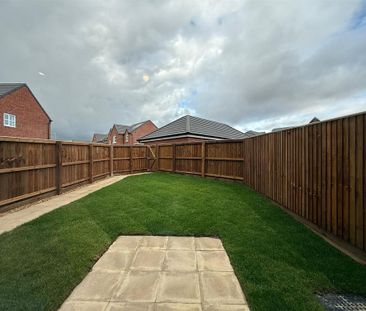 3 bedroom terraced house to rent - Photo 5