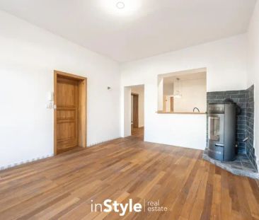 Pronájem přízemního bytu 3+1 v centru Uherského Hradiště, ulice Dlouhá - Fotografie 6