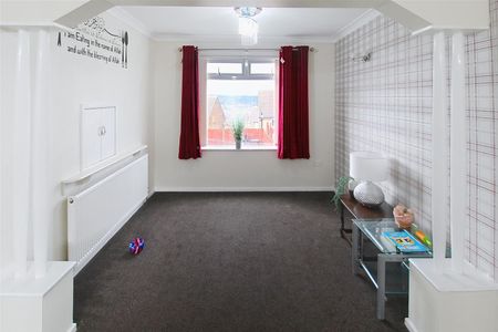 Garsdale Road, Huddersfield - Photo 2